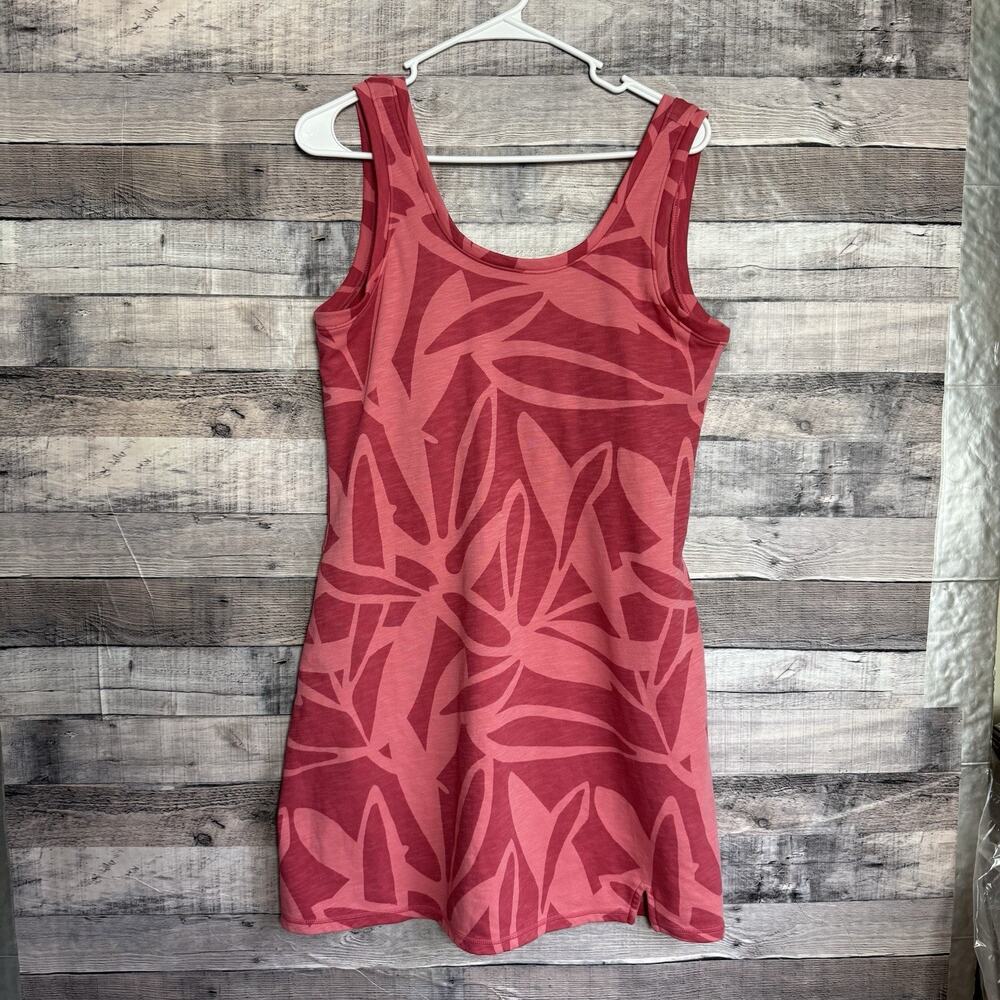 Title Nine Danvers Built-in Bra Tank Dress Pink Leaf Pattern Sz M